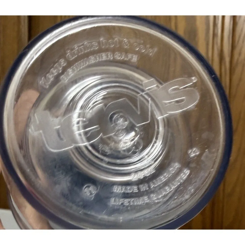 Tervis Notre‎ Dame Fighting Irish Tumbler 24 Oz Blue Lid Leprechaun Mascot USA